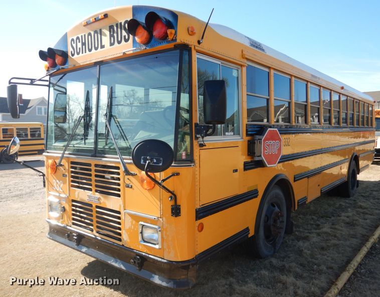 image for item GX9897 2004 Thomas Saf-T-Liner MVP EF school bus