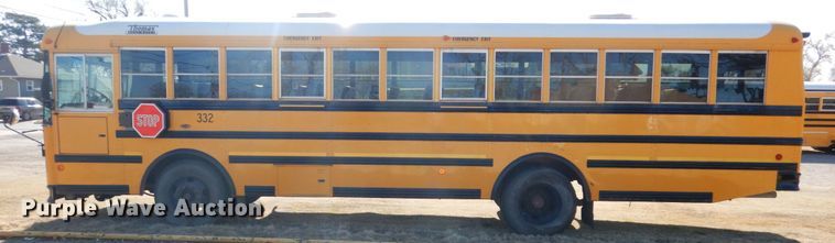 image for item GX9897 2004 Thomas Saf-T-Liner MVP EF school bus
