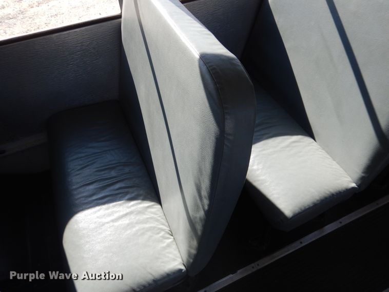 image for item GX9897 2004 Thomas Saf-T-Liner MVP EF school bus