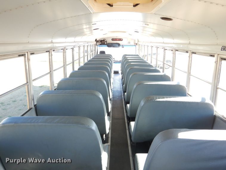 image for item GX9897 2004 Thomas Saf-T-Liner MVP EF school bus