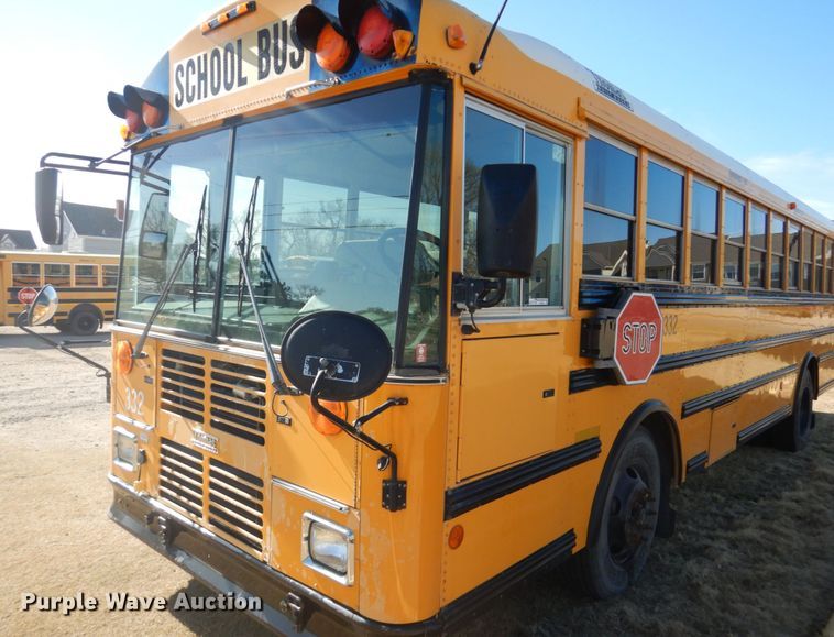 image for item GX9897 2004 Thomas Saf-T-Liner MVP EF school bus