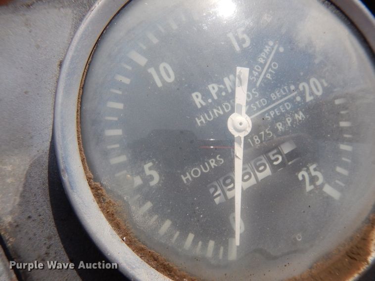 image for item GY9002 1967 Massey-Ferguson 180 tractor