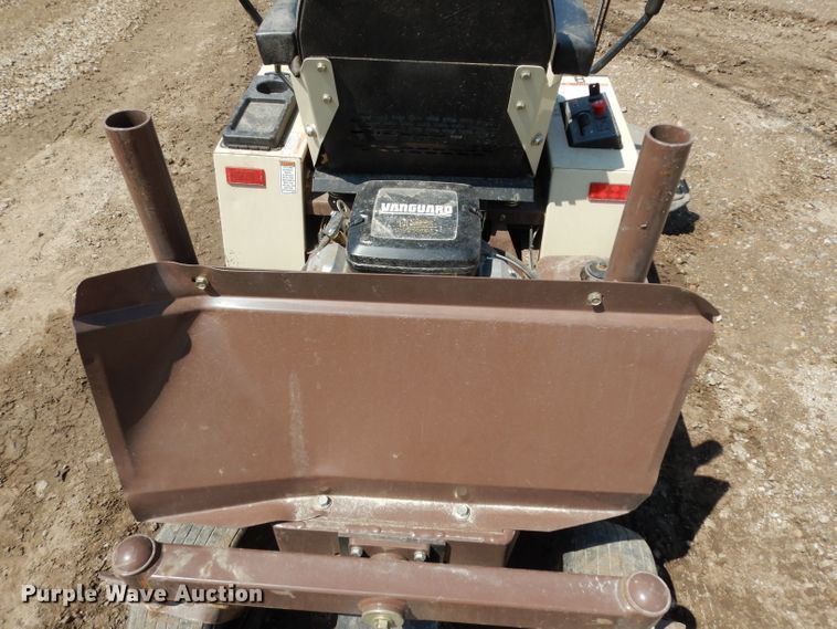 image for item HT9064 Grasshopper 616T2 lawn mower