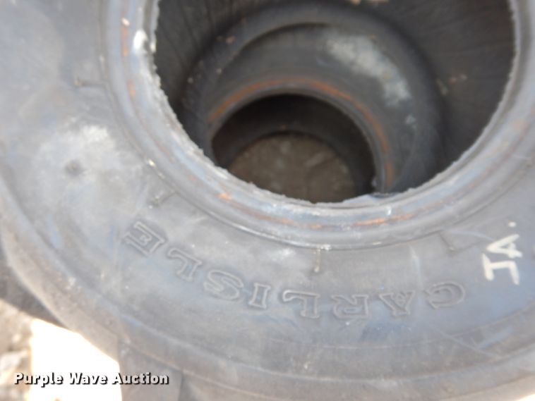 image for item HT9066 (2) Carlisle 18 x 9.50-8 tires