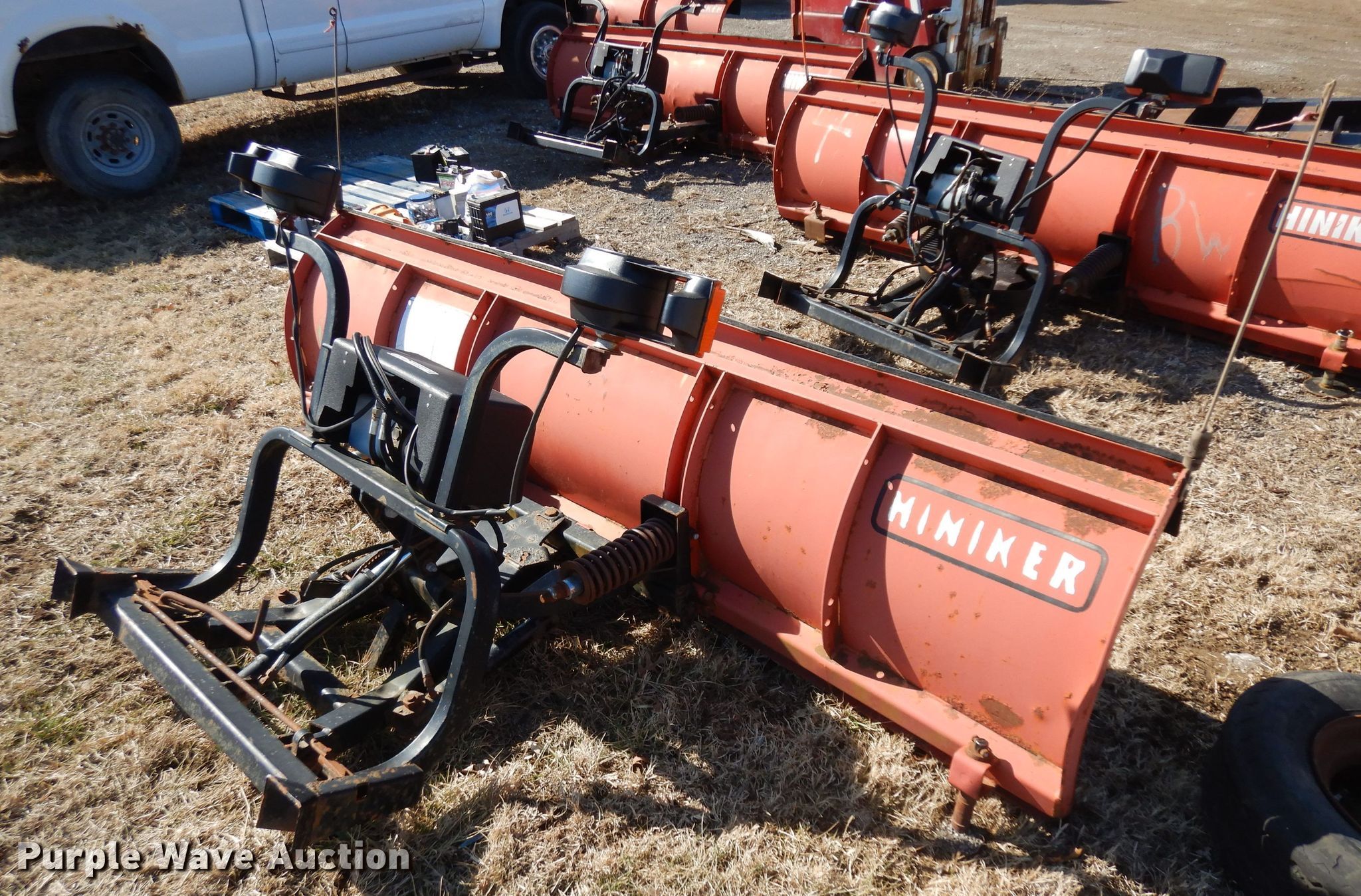 Hiniker snow plow in Baldwin City, KS Item ER9907 sold Purple Wave