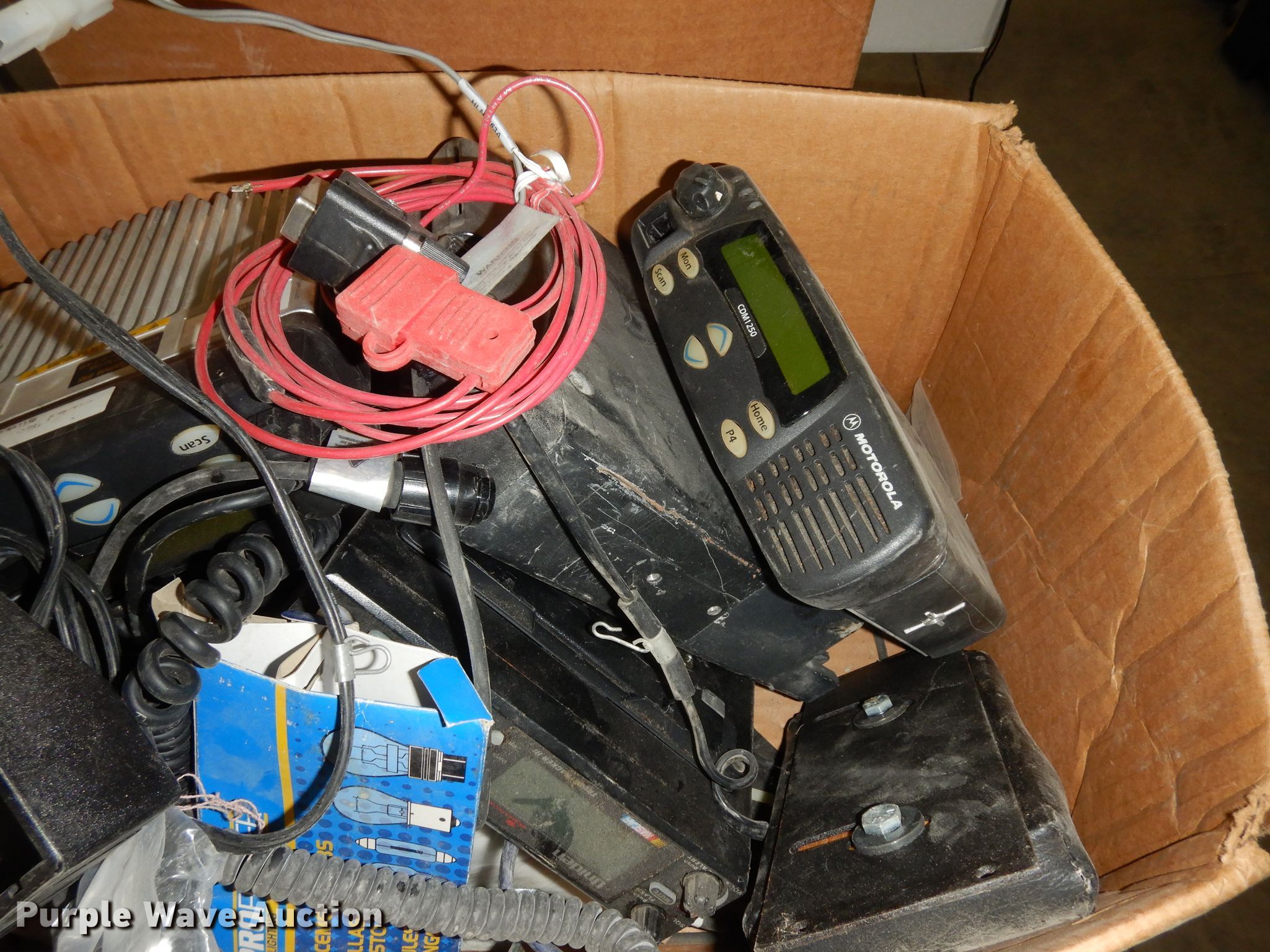 Police department equipment in Osawatomie, KS Item HT9024 sold