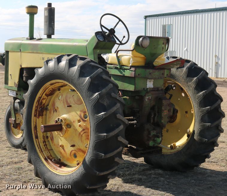 image for item DD6089 1959 John Deere 730 tractor