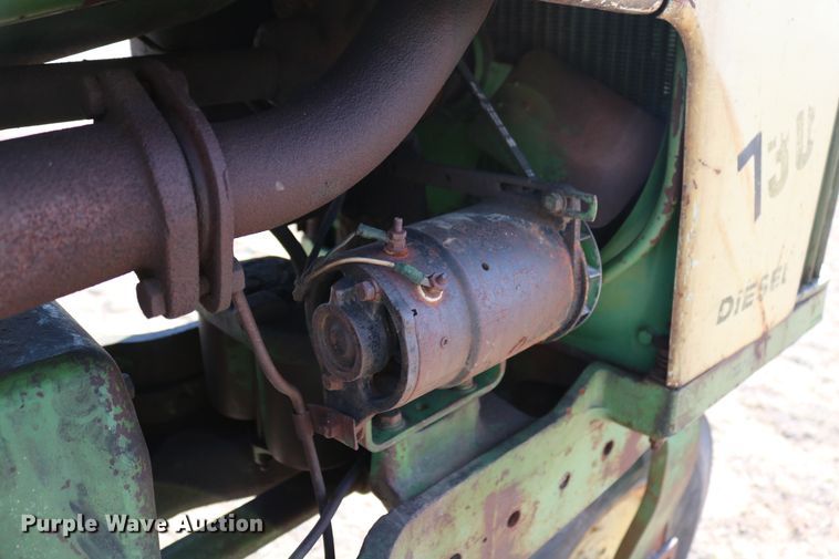 image for item DD6089 1959 John Deere 730 tractor