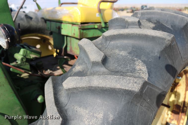 image for item DD6089 1959 John Deere 730 tractor