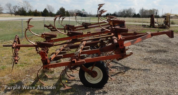 image for item DF6049 Field cultivator
