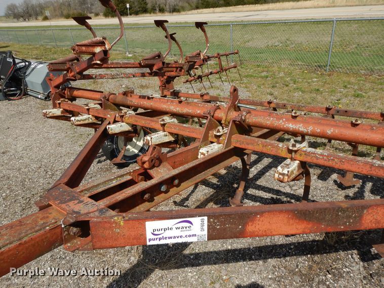image for item DF6049 Field cultivator