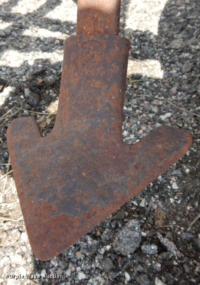 image for item DF6049 Field cultivator