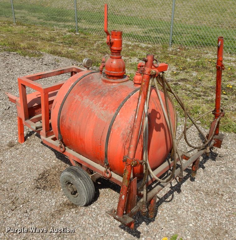 image for item DF6051 Lawn and garden equipment