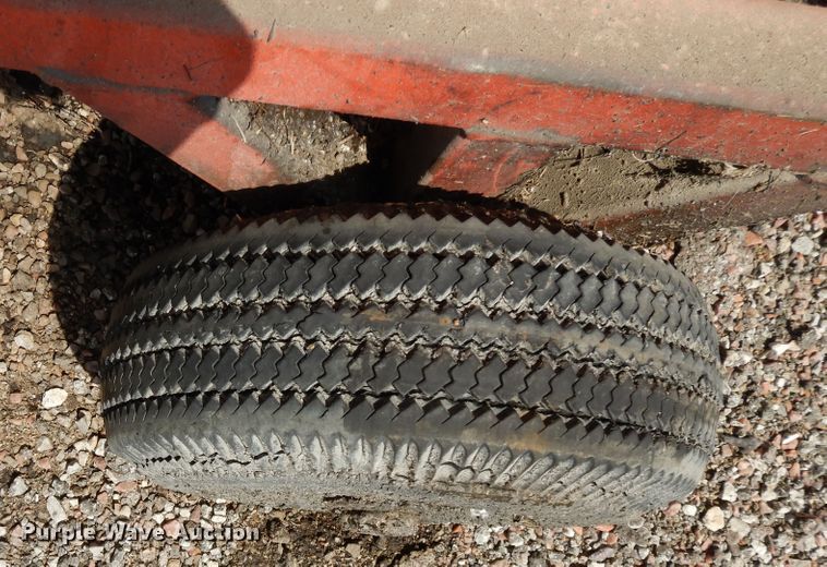 image for item DF6051 Lawn and garden equipment