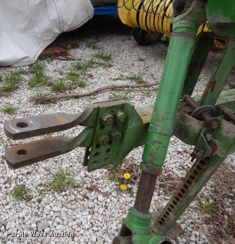 image for item DF6055 John Deere 214T small square baler