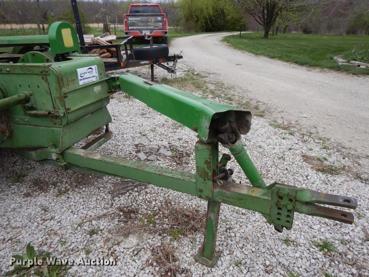 image for item DF6055 John Deere 214T small square baler