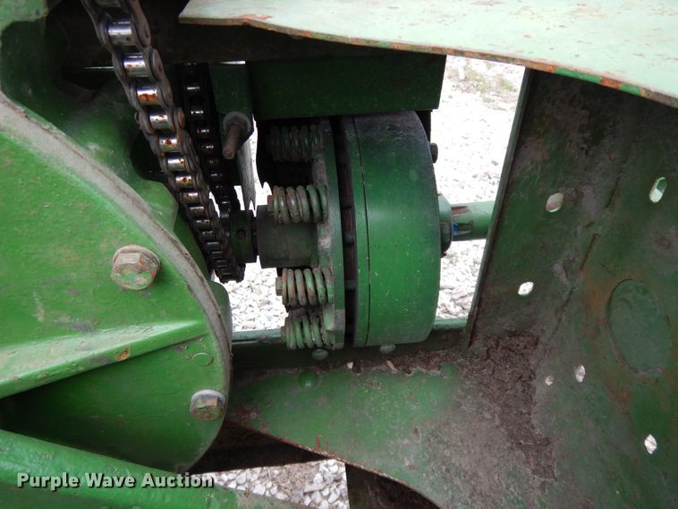 image for item DF6055 John Deere 214T small square baler