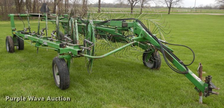 image for item DF6057 Frontier WR1212C hay rake