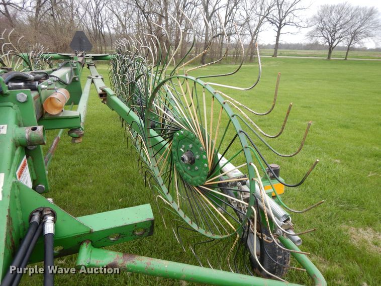 image for item DF6057 Frontier WR1212C hay rake