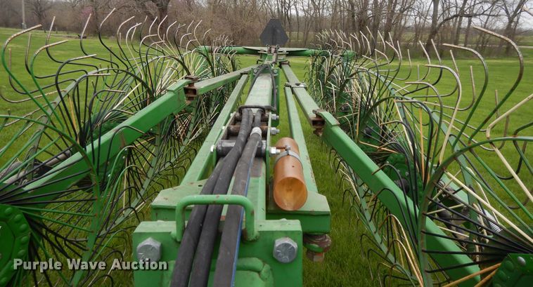 image for item DF6057 Frontier WR1212C hay rake