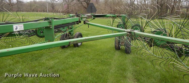 image for item DF6057 Frontier WR1212C hay rake