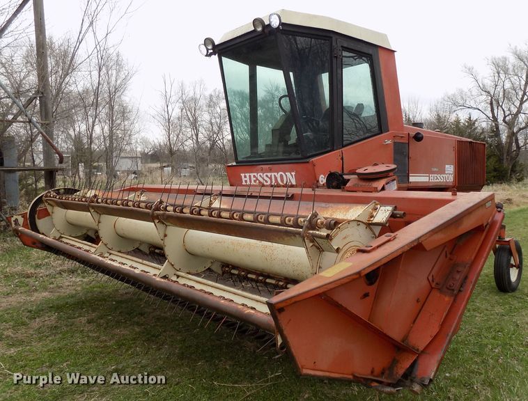 image for item DG2563 Hesston 6450 windrower