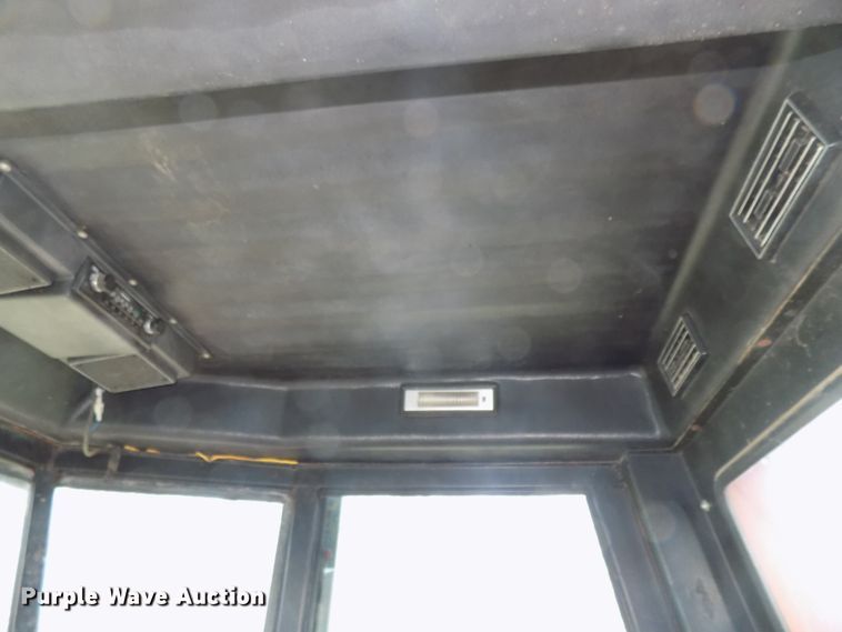 image for item DG2563 Hesston 6450 windrower