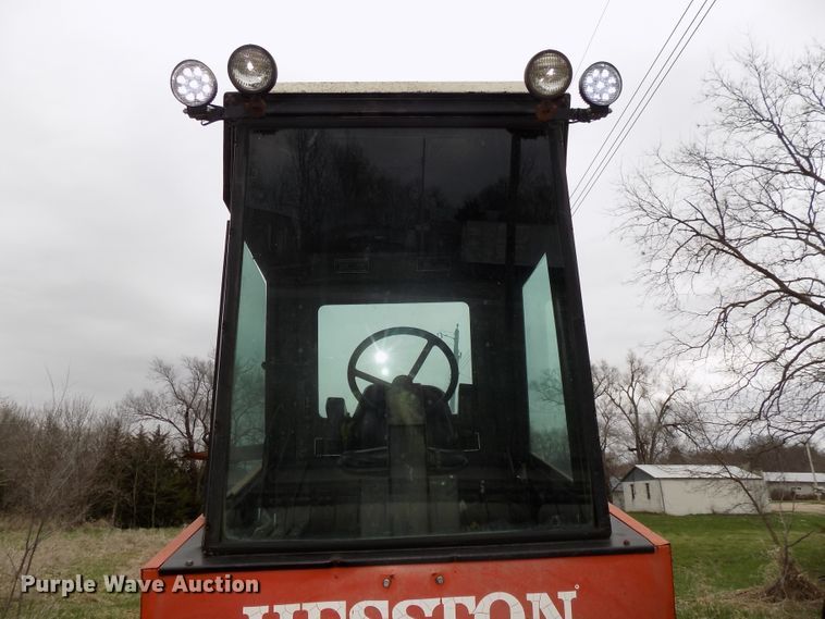 image for item DG2563 Hesston 6450 windrower