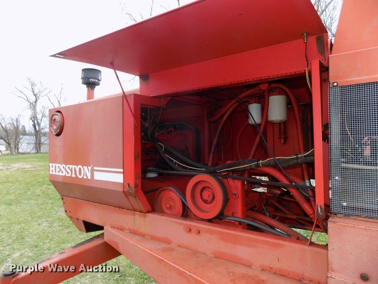 image for item DG2563 Hesston 6450 windrower