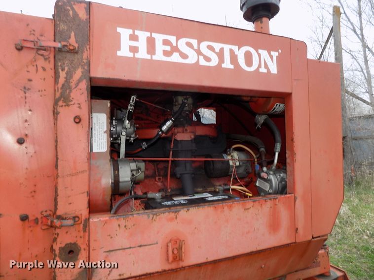 image for item DG2563 Hesston 6450 windrower