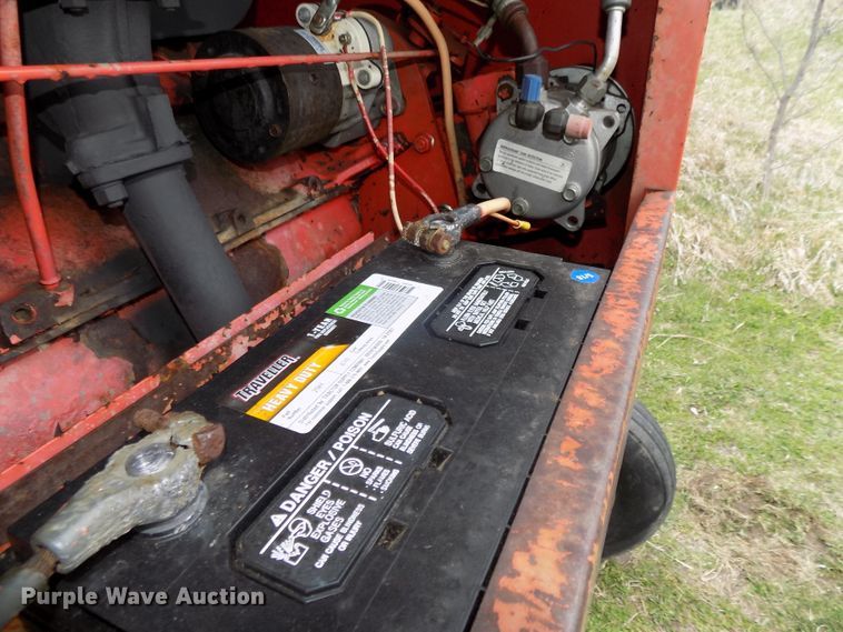 image for item DG2563 Hesston 6450 windrower