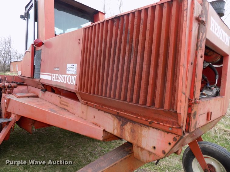image for item DG2563 Hesston 6450 windrower