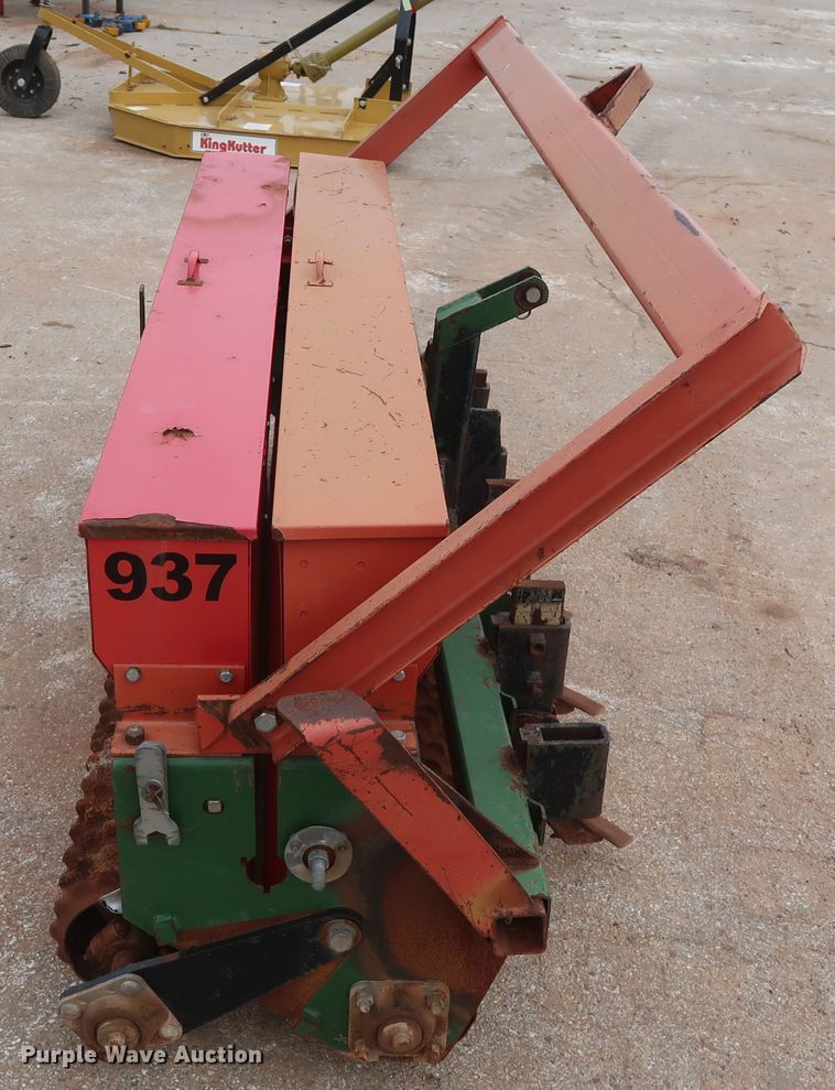 image for item DG7116 Brillion SS6 seeder