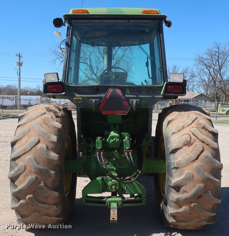image for item DG7127 1974 John Deere 4630 tractor