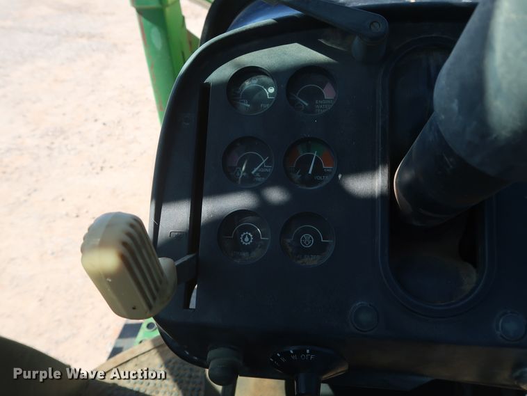 image for item DG7127 1974 John Deere 4630 tractor