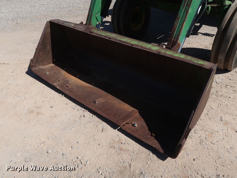 image for item DG7127 1974 John Deere 4630 tractor