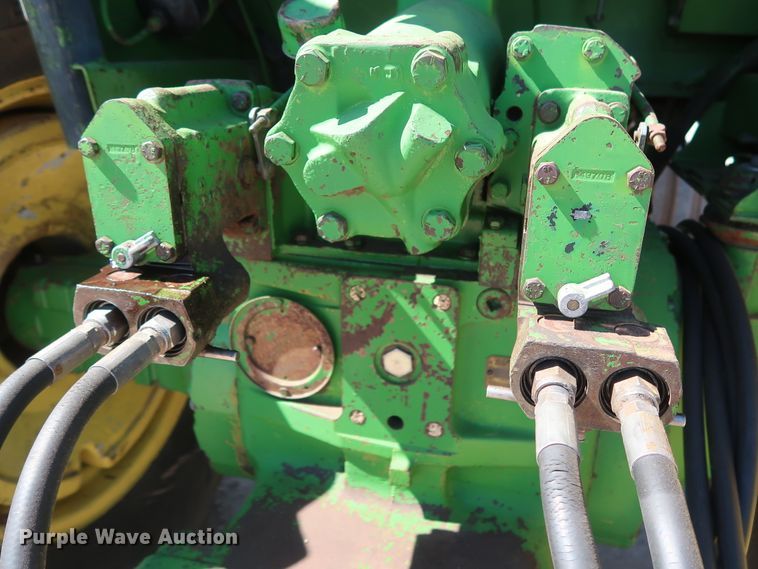 image for item DG7127 1974 John Deere 4630 tractor