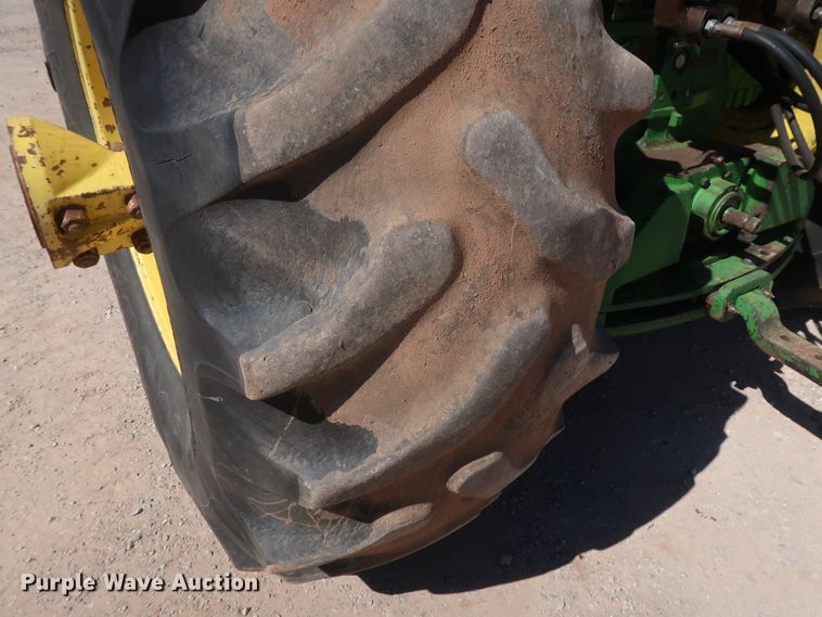 image for item DG7127 1974 John Deere 4630 tractor