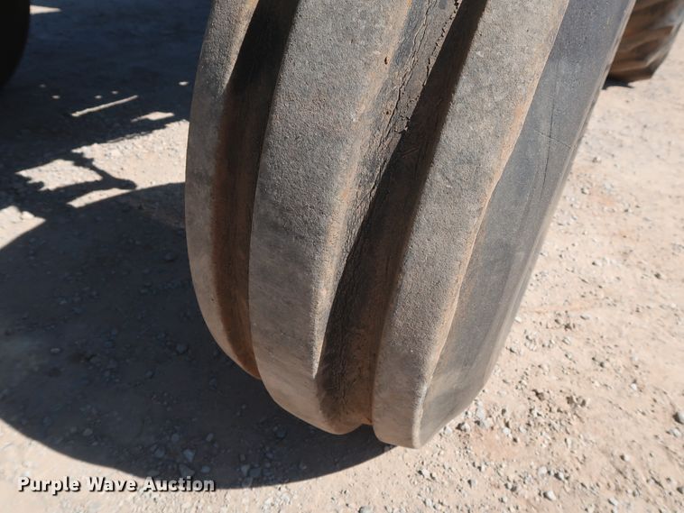 image for item DG7127 1974 John Deere 4630 tractor