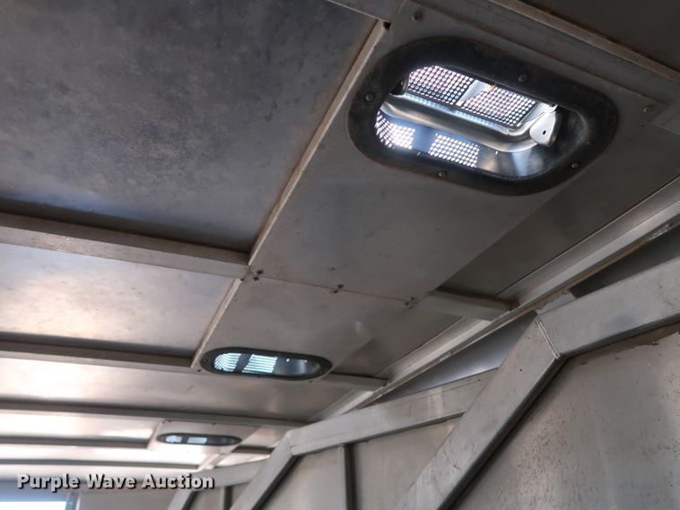 image for item DG7136 2000 Sooner Revolution livestock trailer