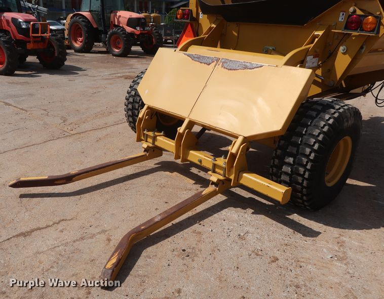 image for item DG7147 2013 Vermeer BPX9000 bale processor