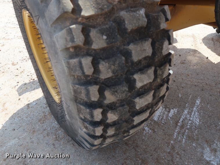 image for item DG7147 2013 Vermeer BPX9000 bale processor