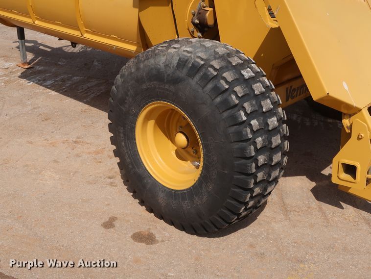 image for item DG7147 2013 Vermeer BPX9000 bale processor