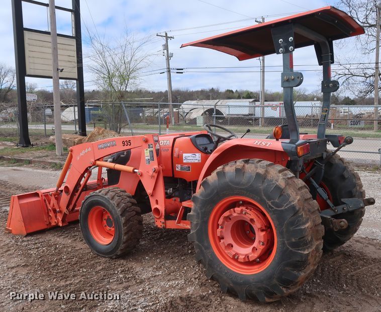 image for item DG7148 2010 Kubota MX5100D MFWD tractor