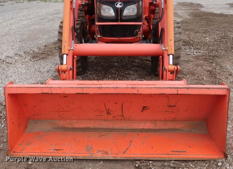 image for item DG7148 2010 Kubota MX5100D MFWD tractor