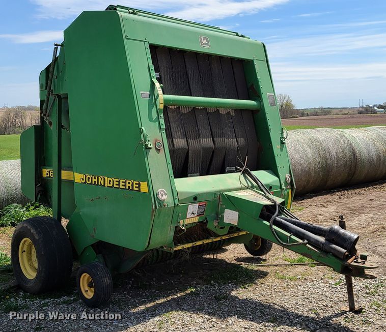 image for item DG7705 John Deere 566 round baler