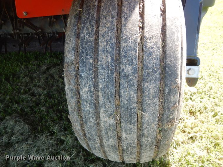 image for item DH2459 2018 Kubota DMC8540T mower conditioner