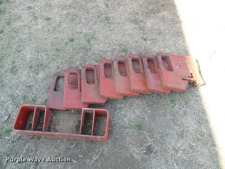 image for item DH4813 1977 International 1086 tractor