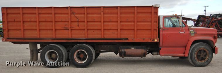 image for item DI0076 1977 Chevrolet C65 grain truck