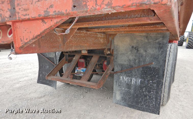 image for item DI0076 1977 Chevrolet C65 grain truck